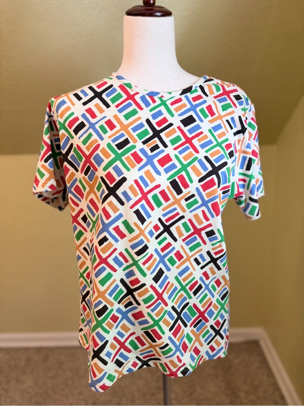 Jim Thompson Women’s 80’s Look Bold Geometric Colorful Shirt